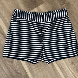 Vineyard vines shorts